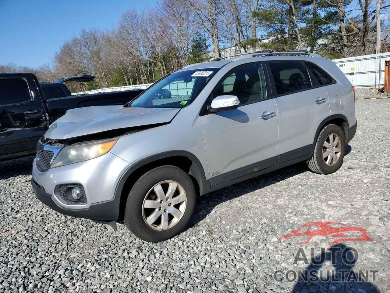 KIA SORENTO 2011 - 5XYKTCA14BG170237