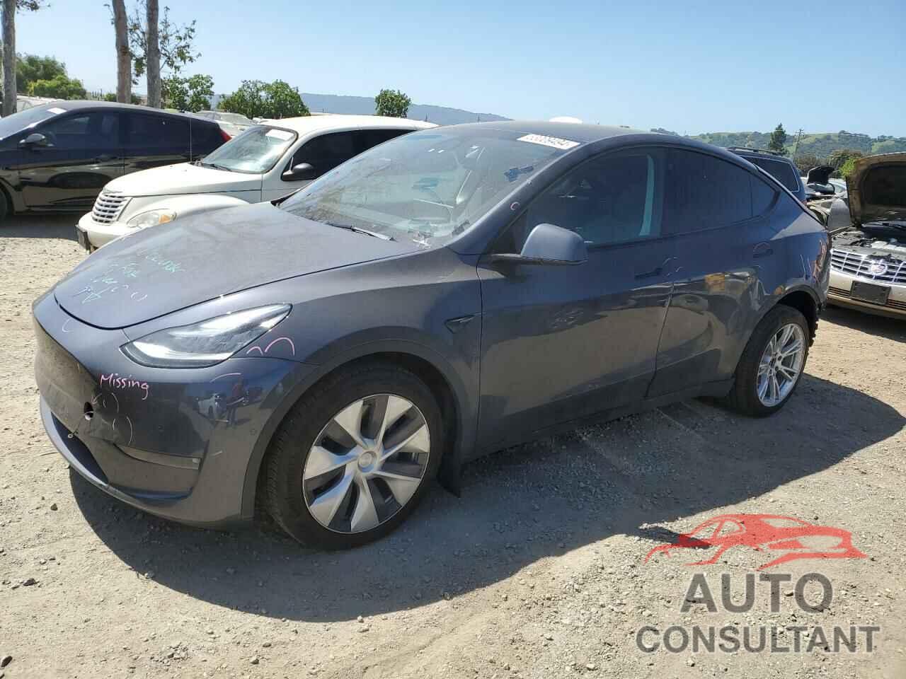 TESLA MODEL Y 2021 - 5YJYGDEE9MF302369