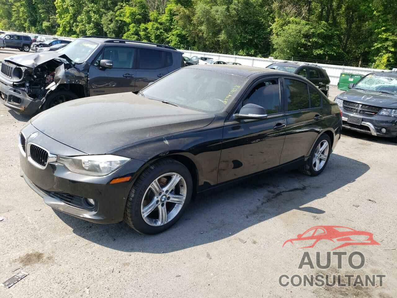 BMW 3 SERIES 2012 - WBA3C1C59CF430187