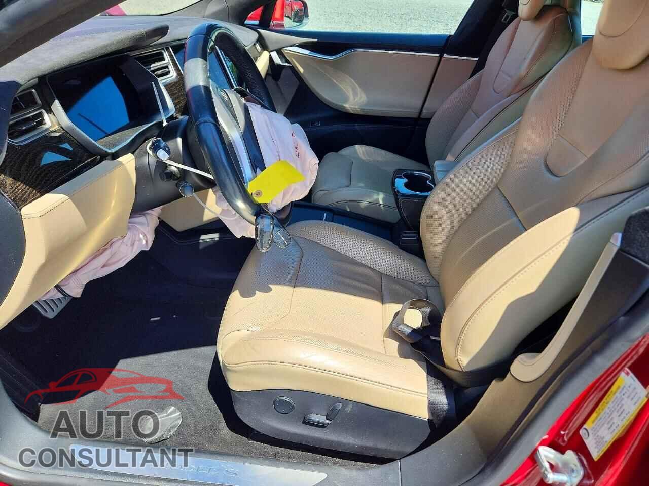 TESLA MODEL S 2016 - 5YJSA1E40GF163542