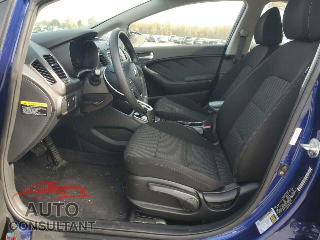 KIA FORTE 2017 - 3KPFK4A73HE152252