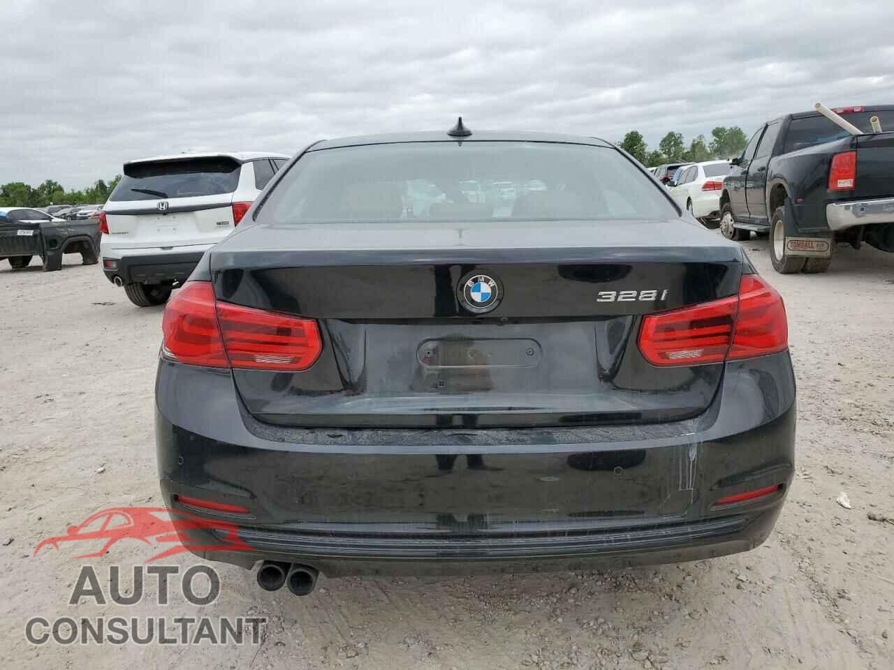 BMW 3 SERIES 2016 - WBA8E9G5XGNT81831