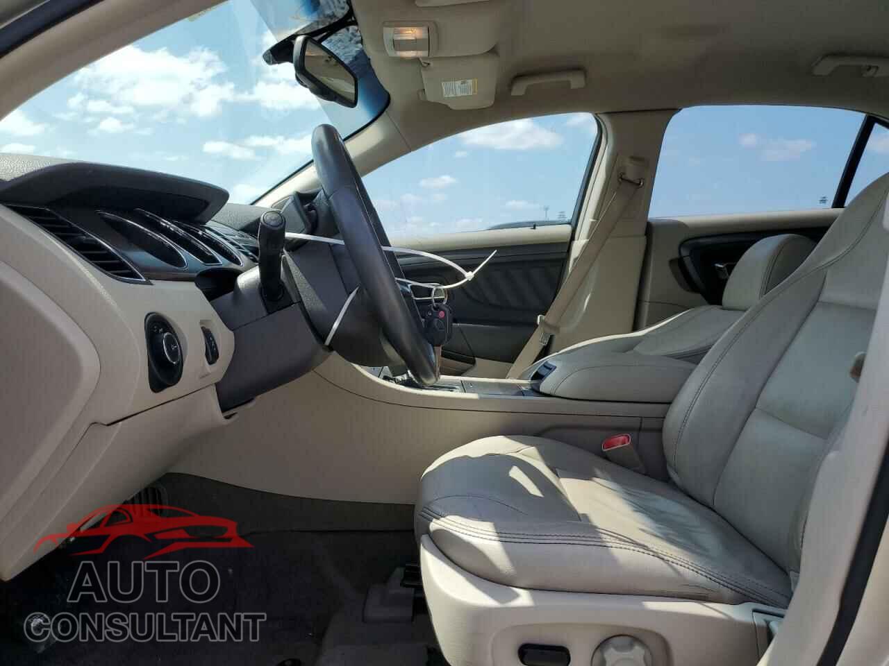 FORD TAURUS 2010 - 1FAHP2EW8AG149651