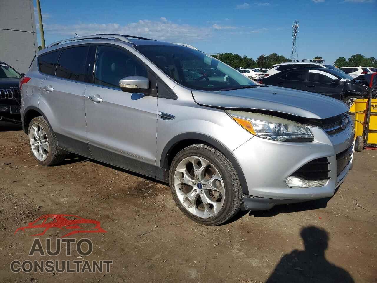 FORD ESCAPE 2013 - 1FMCU9J90DUD33652