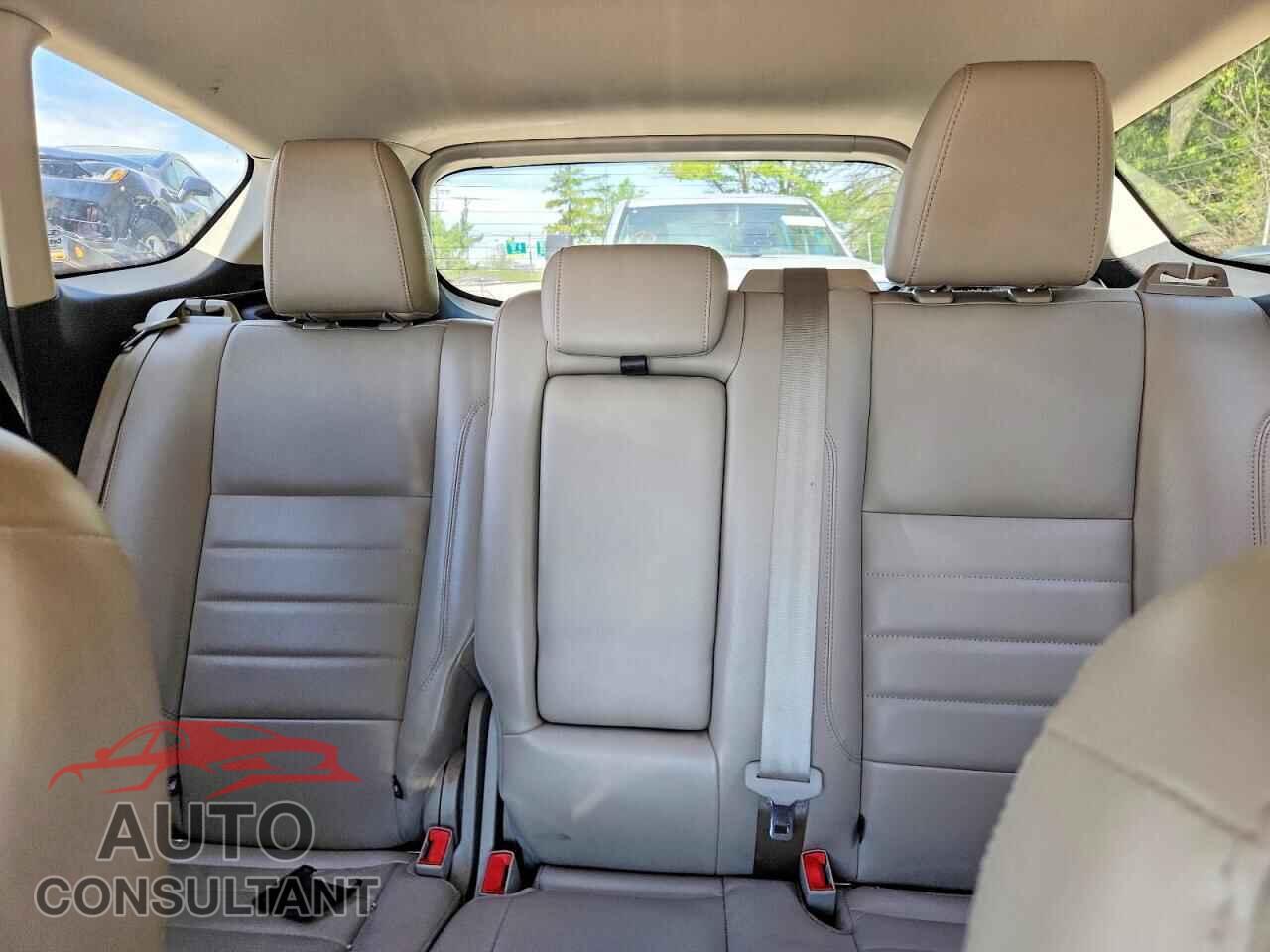FORD ESCAPE 2014 - 1FMCU0JX8EUC16574