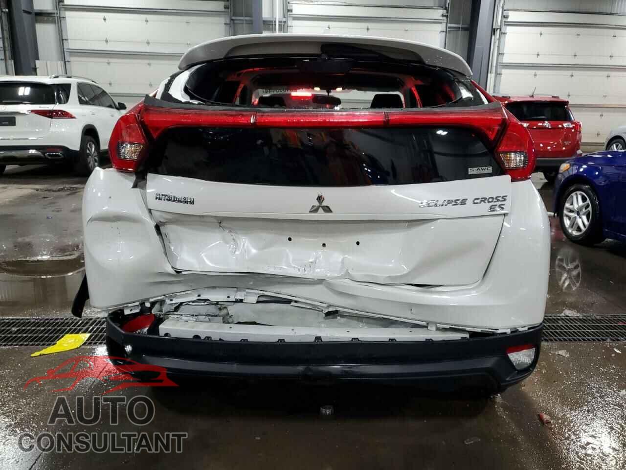 MITSUBISHI ECLIPSE 2018 - JA4AT3AAXJZ063098