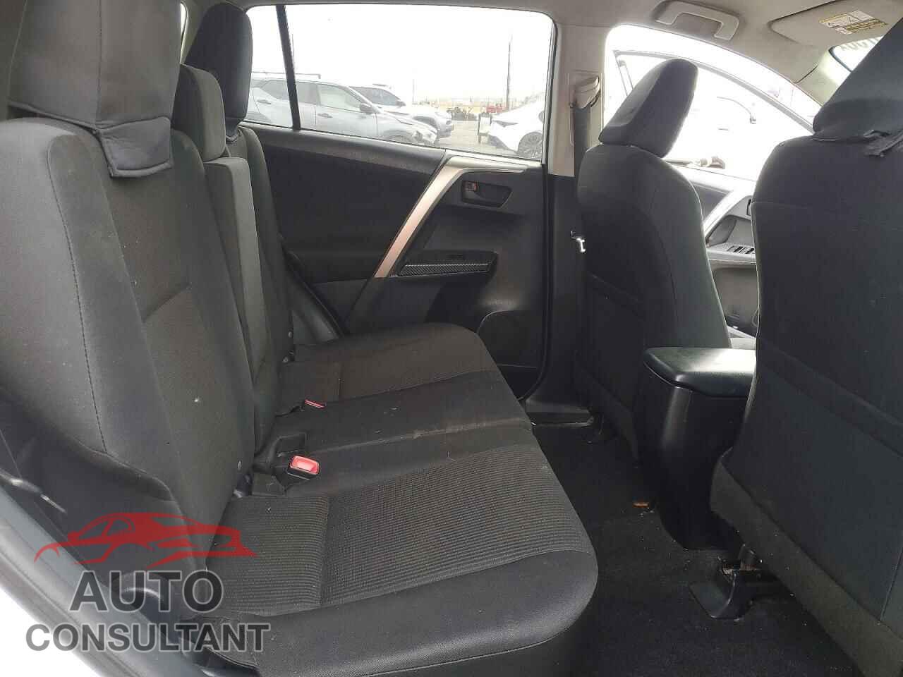 TOYOTA RAV4 2014 - JTMBFREVXED073473