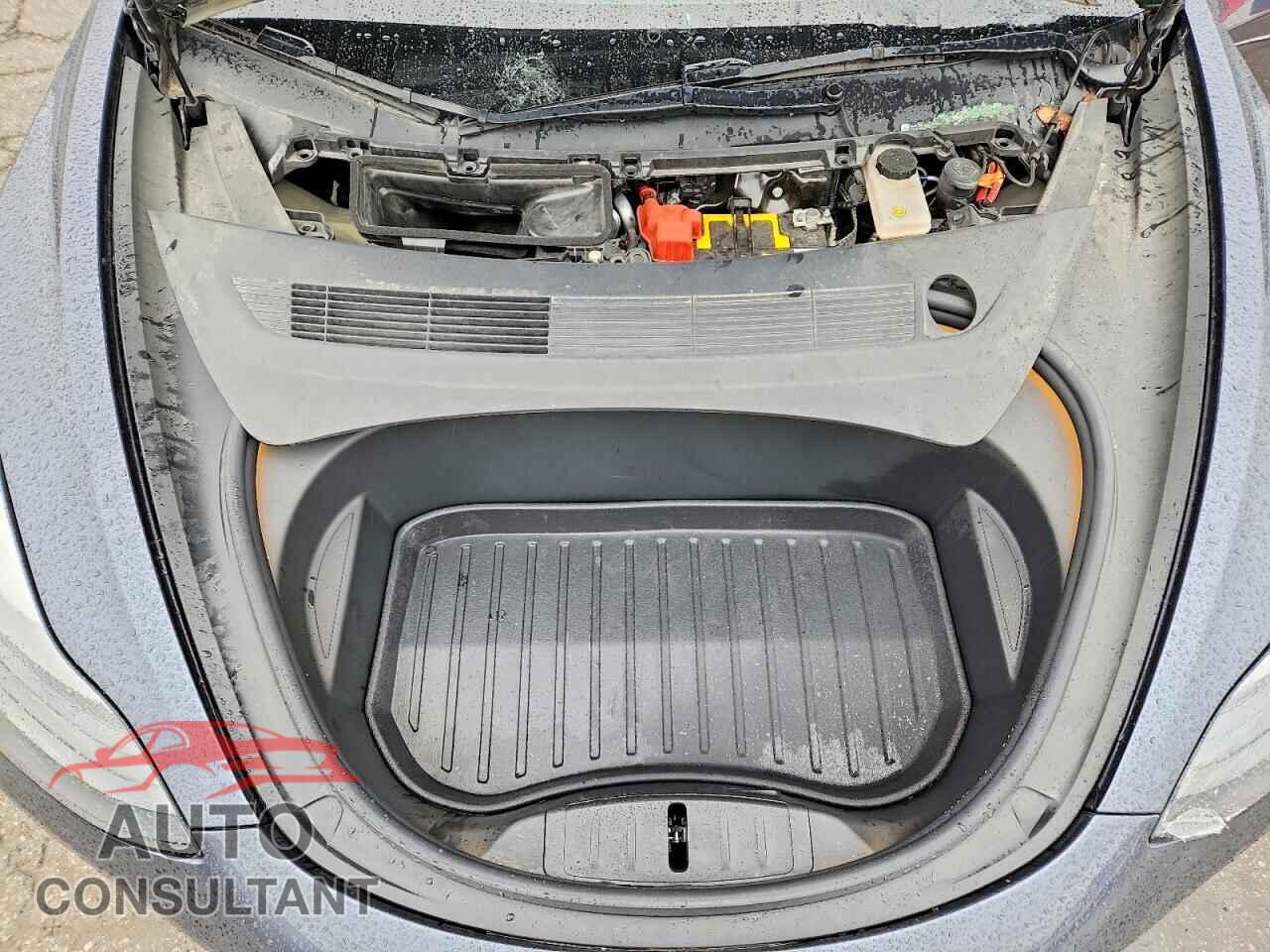 TESLA MODEL 3 2022 - 5YJ3E1EB5NF123767
