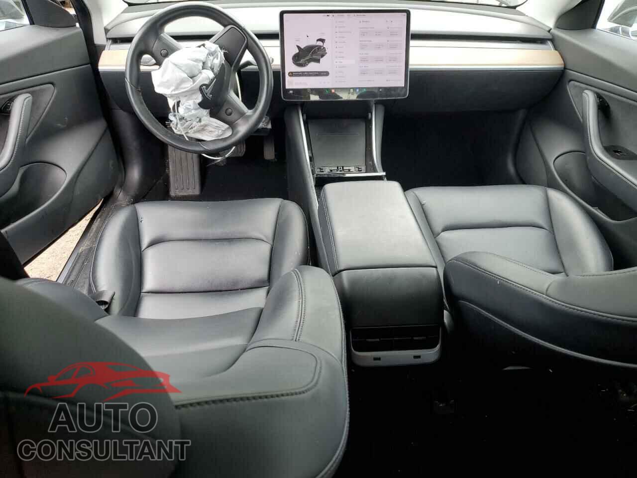TESLA MODEL 3 2018 - 5YJ3E1EA4JF157409