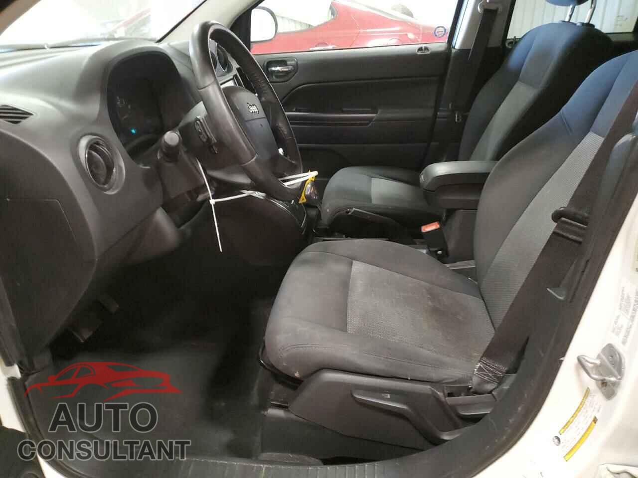 JEEP COMPASS 2010 - 1J4NF4FB4AD622478