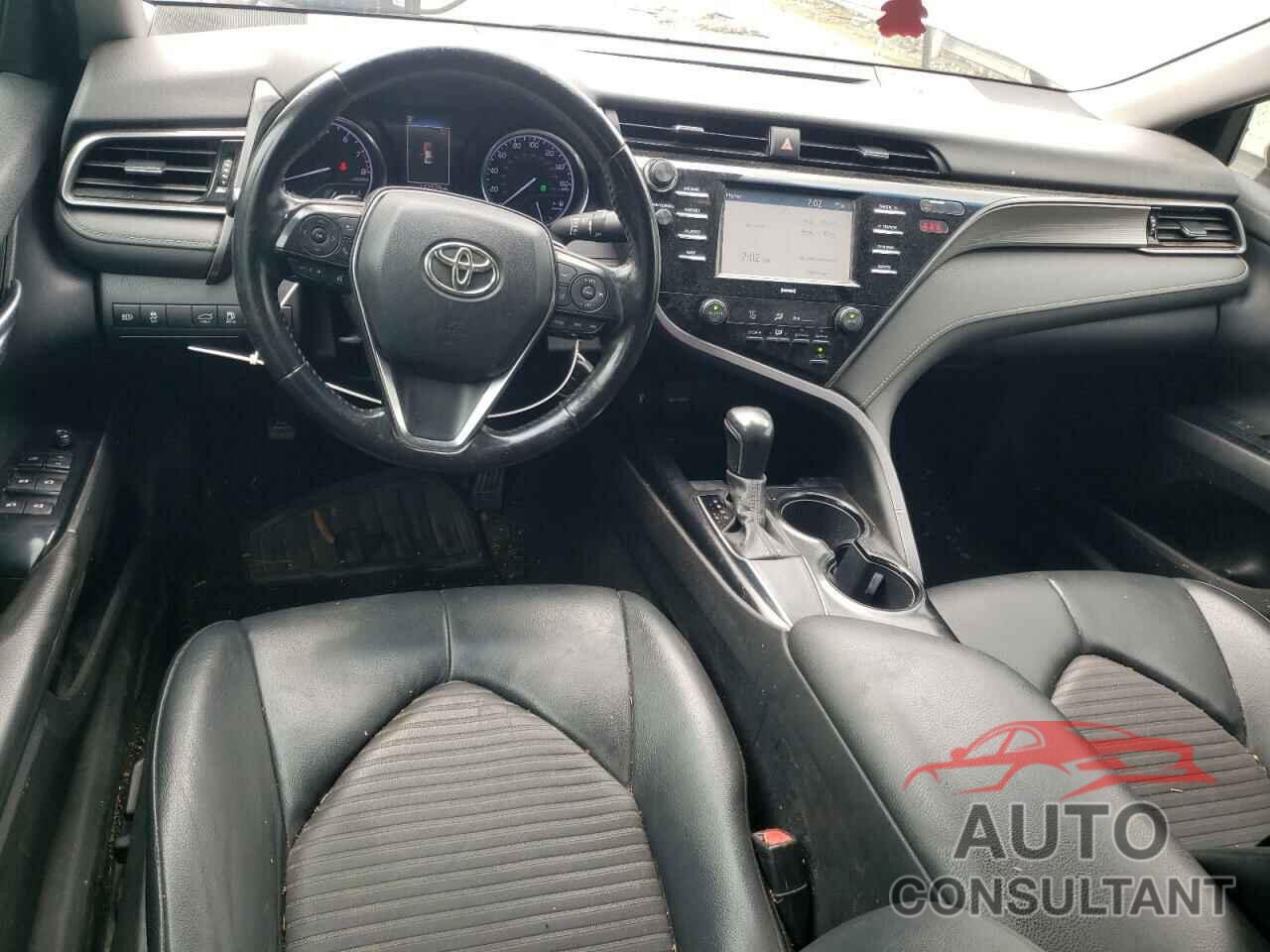 TOYOTA CAMRY 2020 - 4T1G11AK4LU360611