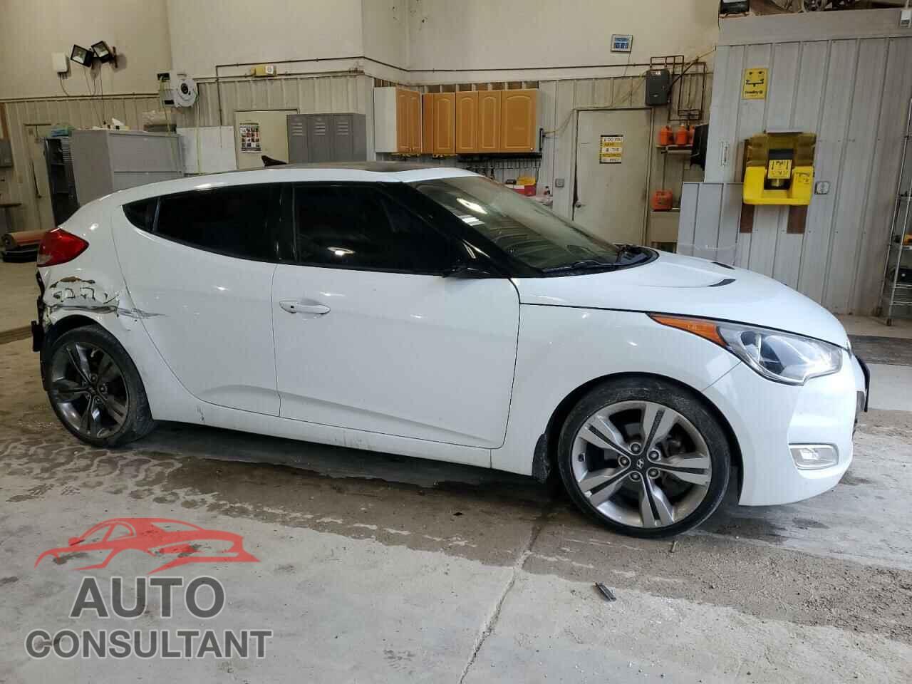 HYUNDAI VELOSTER 2013 - KMHTC6AD2DU110048