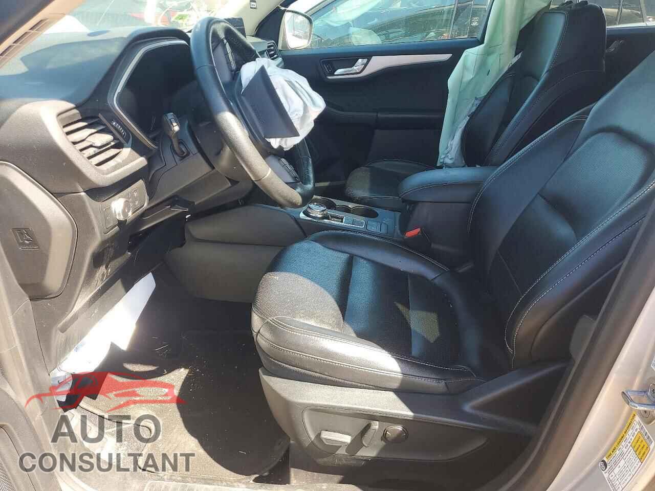 FORD ESCAPE 2020 - 1FMCU0H69LUA33159