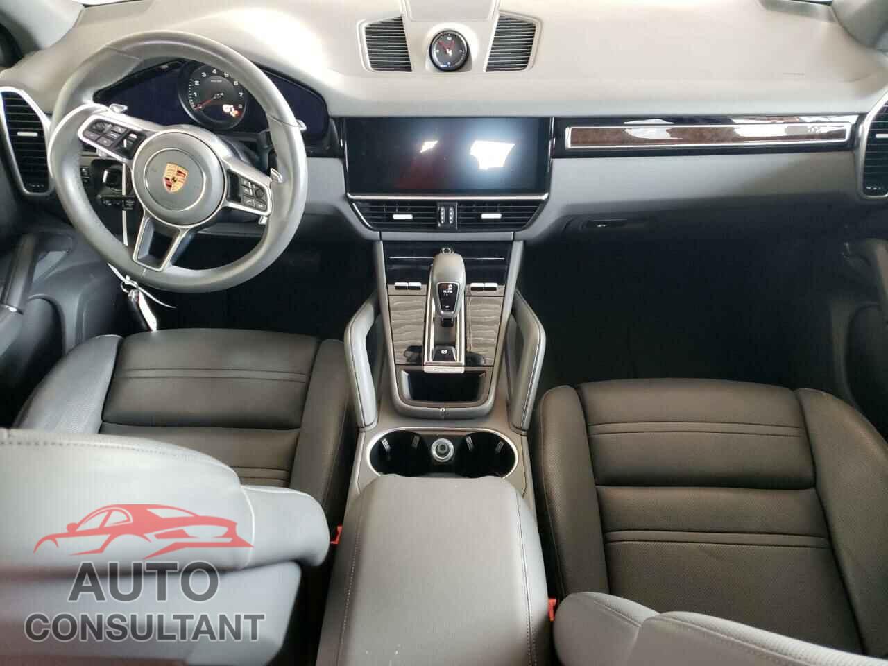 PORSCHE CAYENNE 2019 - WP1AA2AY7KDA10746