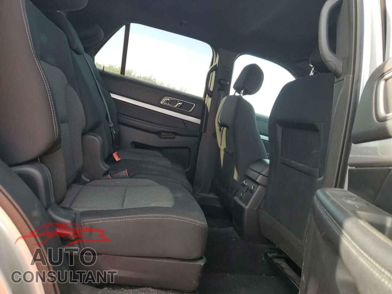 FORD EXPLORER 2017 - 1FM5K8D86HGA98223