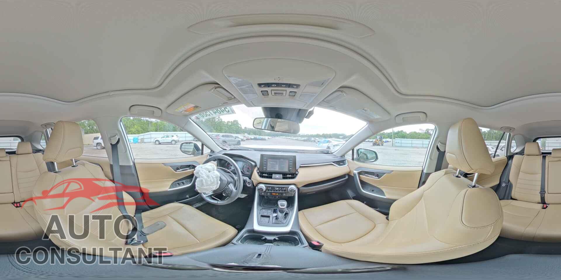 TOYOTA RAV4 2019 - 2T3C1RFV9KC031765