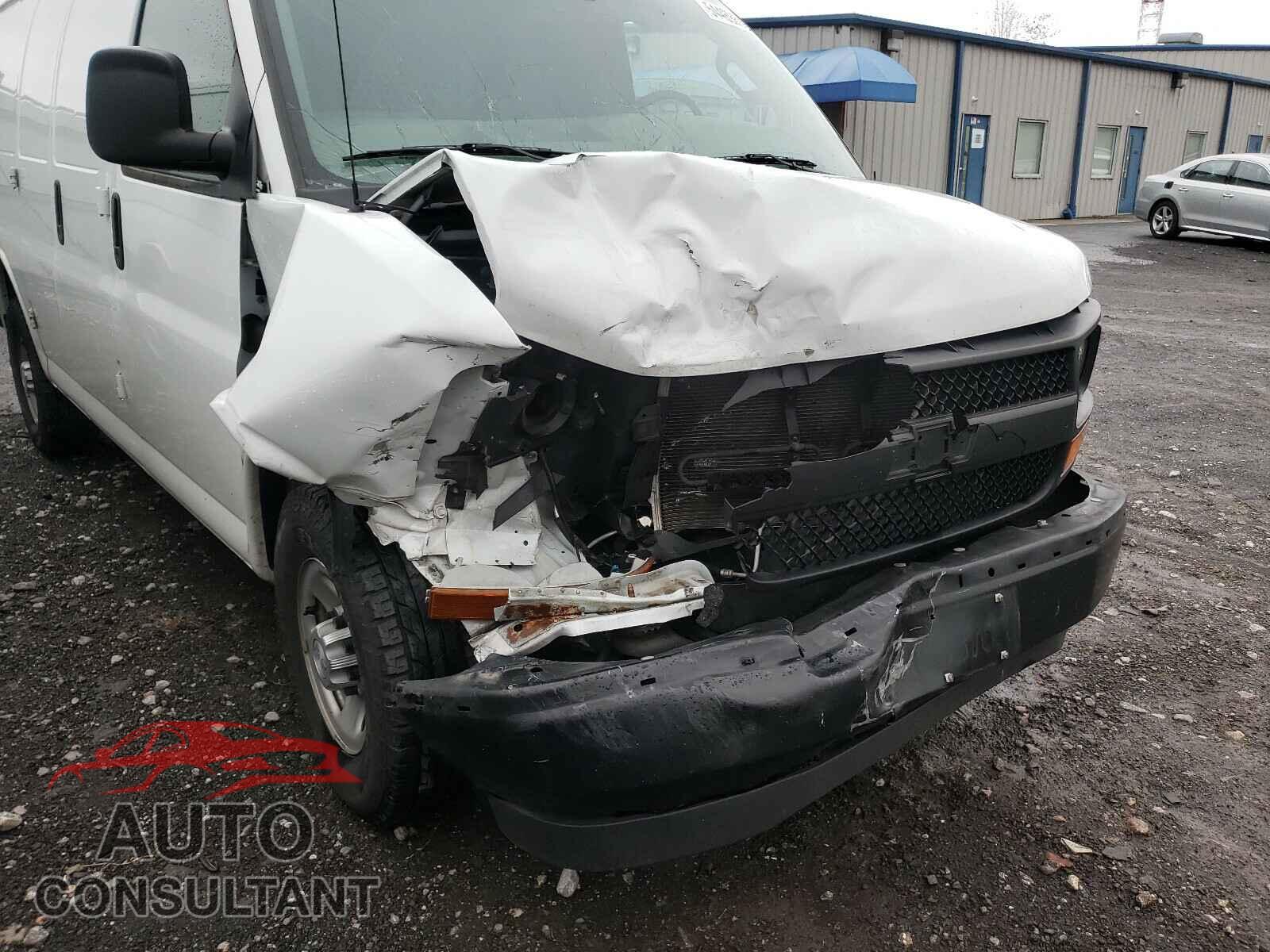CHEVROLET EXPRESS 2017 - 1GCWGAFF1H1351299