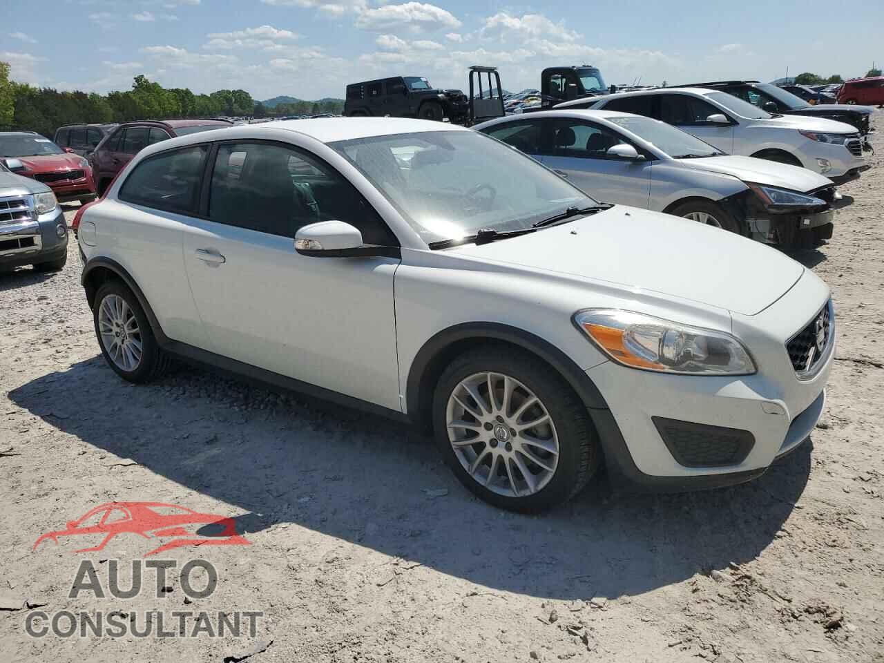 VOLVO C30 2011 - YV1672MK2B2233599