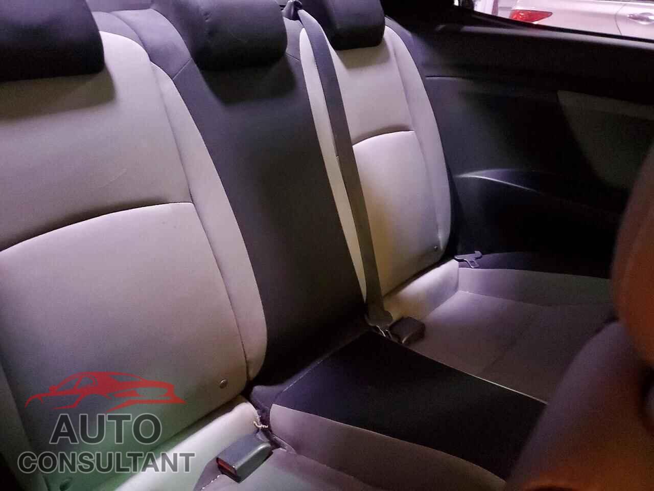 HONDA CIVIC 2017 - 2HGFC4B04HH309372