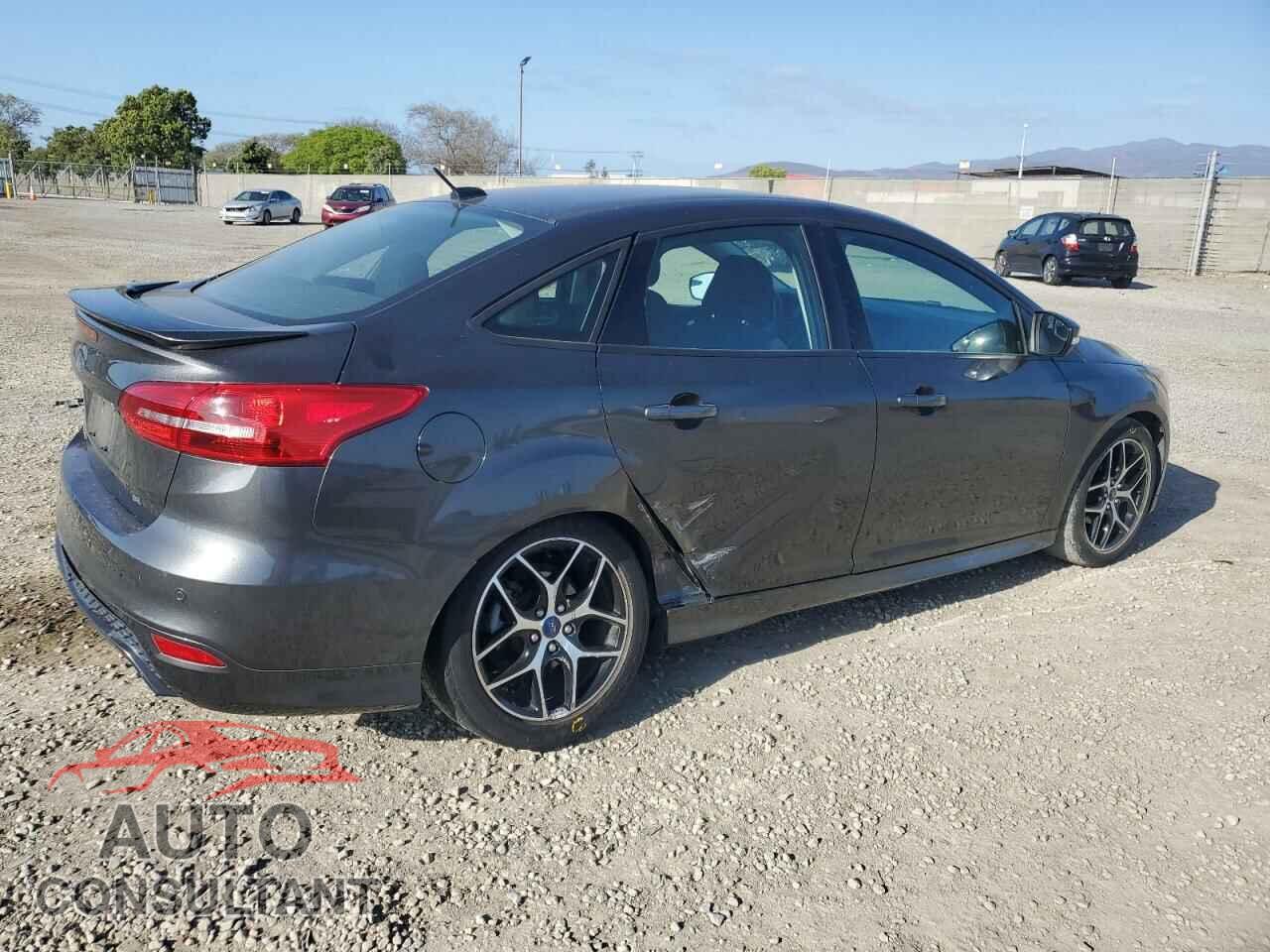FORD FOCUS 2016 - 1FADP3F24GL306270
