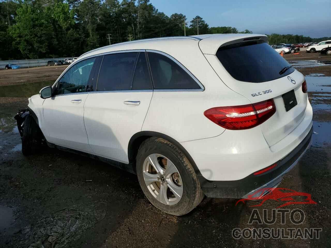 MERCEDES-BENZ GLC-CLASS 2018 - WDC0G4JB8JV048251