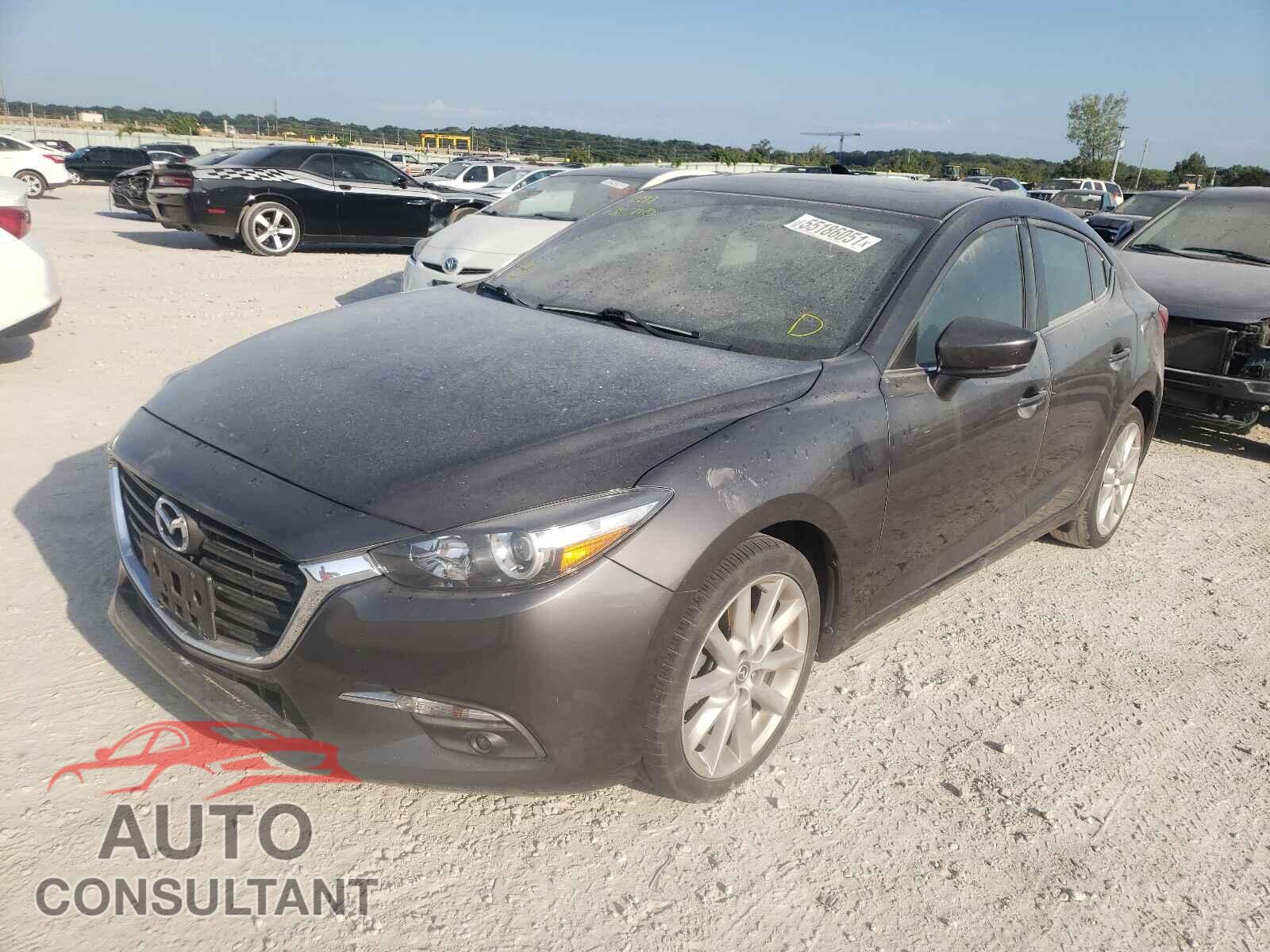 MAZDA 3 2017 - 3MZBN1W38HM136710