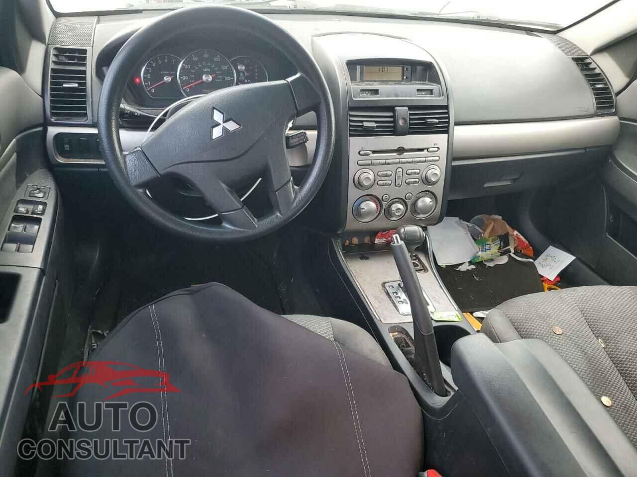MITSUBISHI GALANT 2011 - 4A32B2FF4BE005246