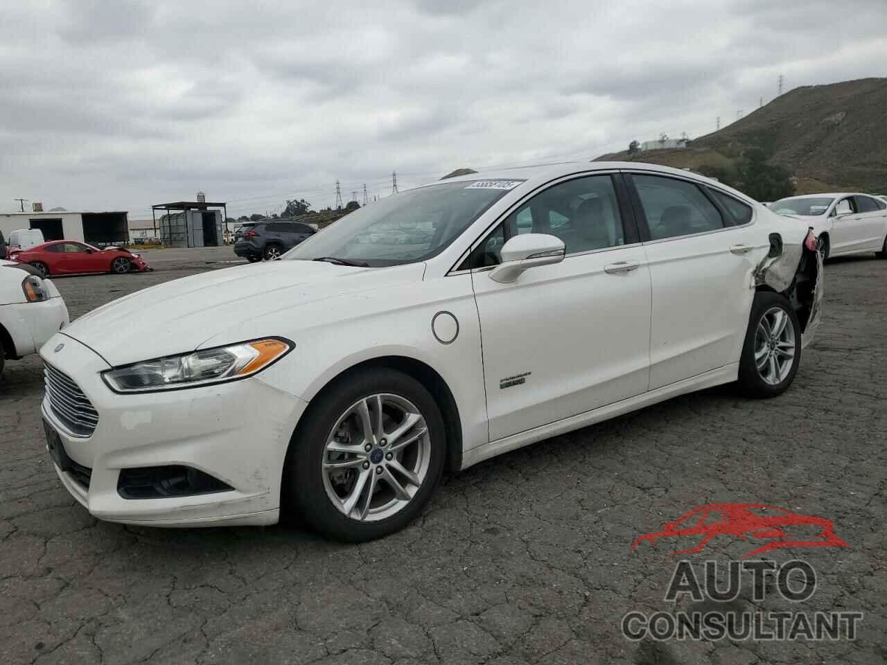 FORD FUSION 2015 - 3FA6P0SU3FR214050