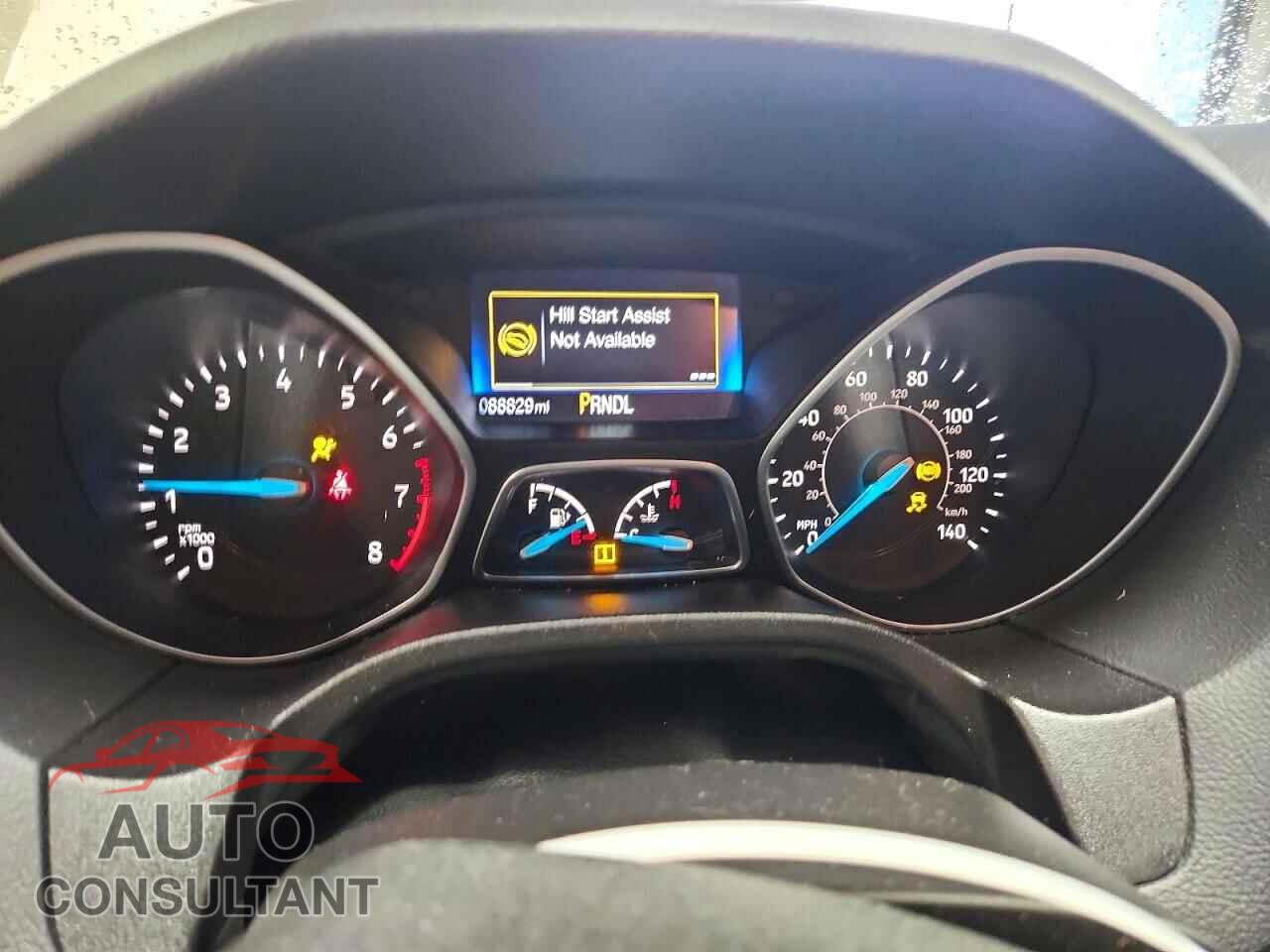 FORD FOCUS 2017 - 1FADP3F28HL203161
