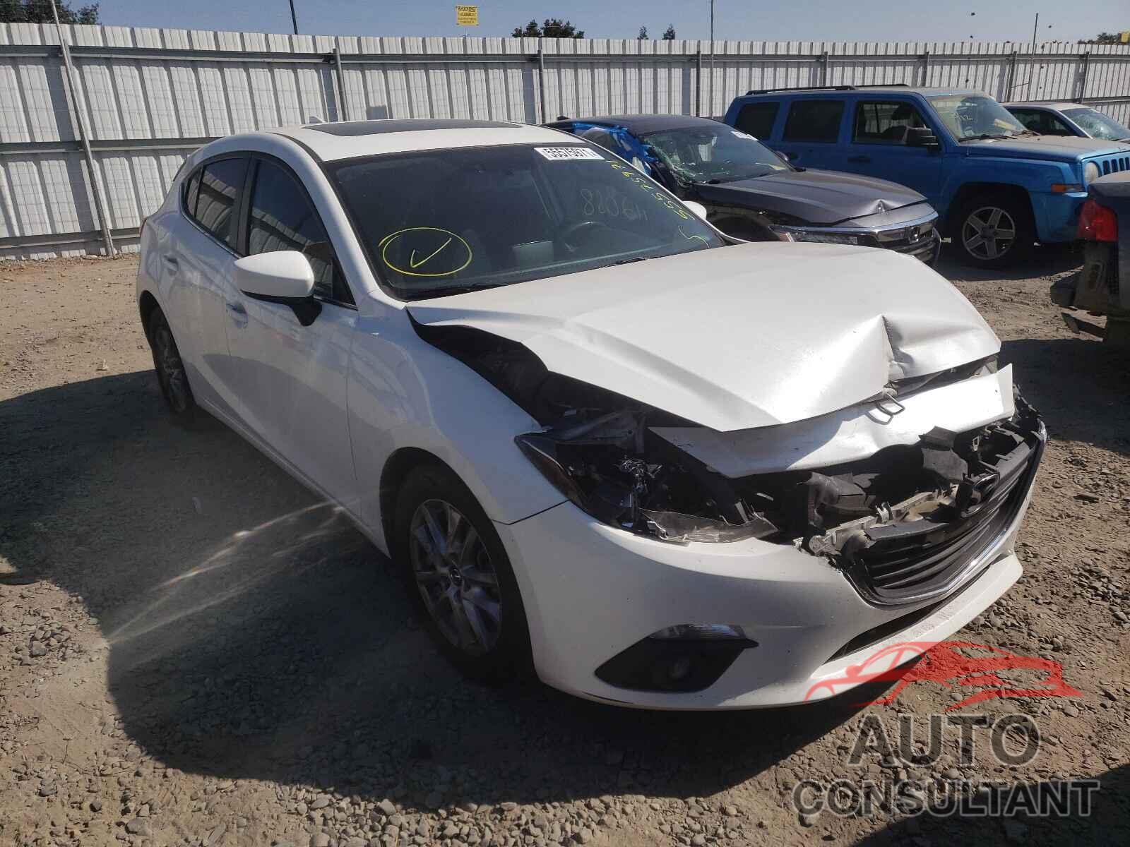 MAZDA 3 2016 - JM1BM1M75G1322356