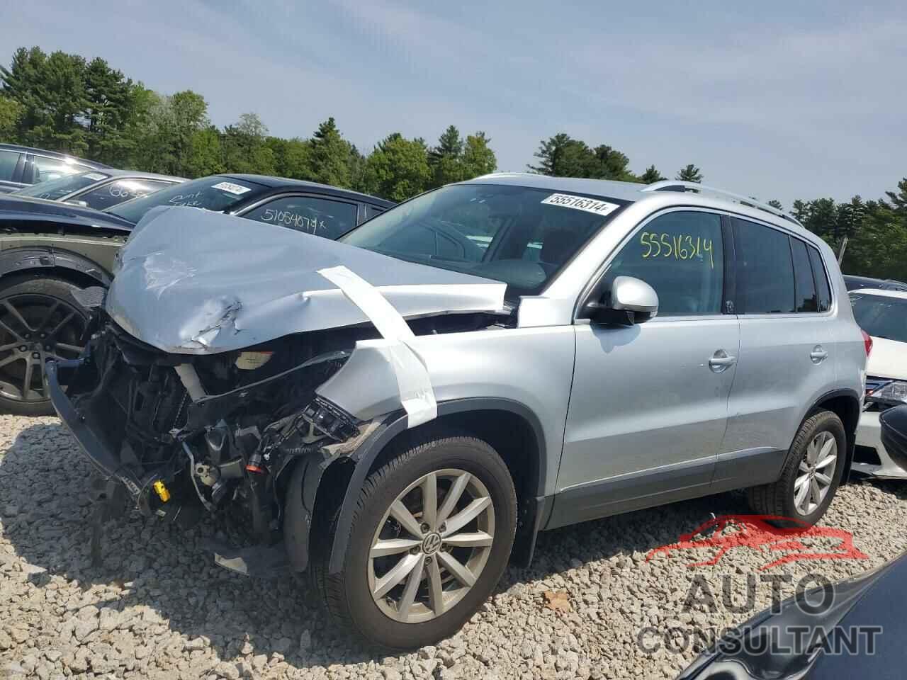 VOLKSWAGEN TIGUAN 2017 - WVGSV7AX9HK024467