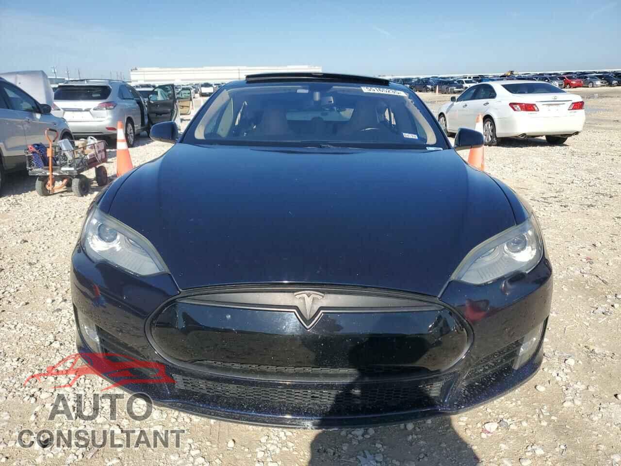 TESLA MODEL S 2013 - 5YJSA1CPXDFP21566