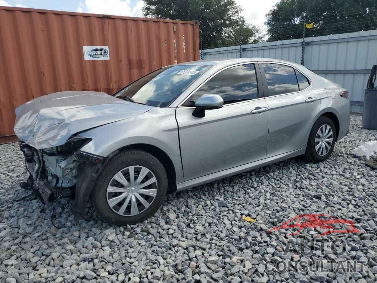 TOYOTA CAMRY 2024 - 4T1C31AK2RU076136