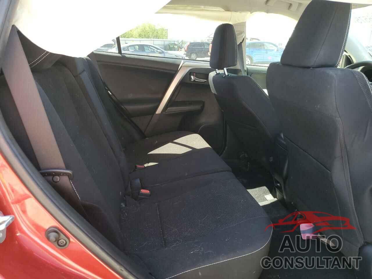TOYOTA RAV4 2017 - JTMRFREV5HJ107906