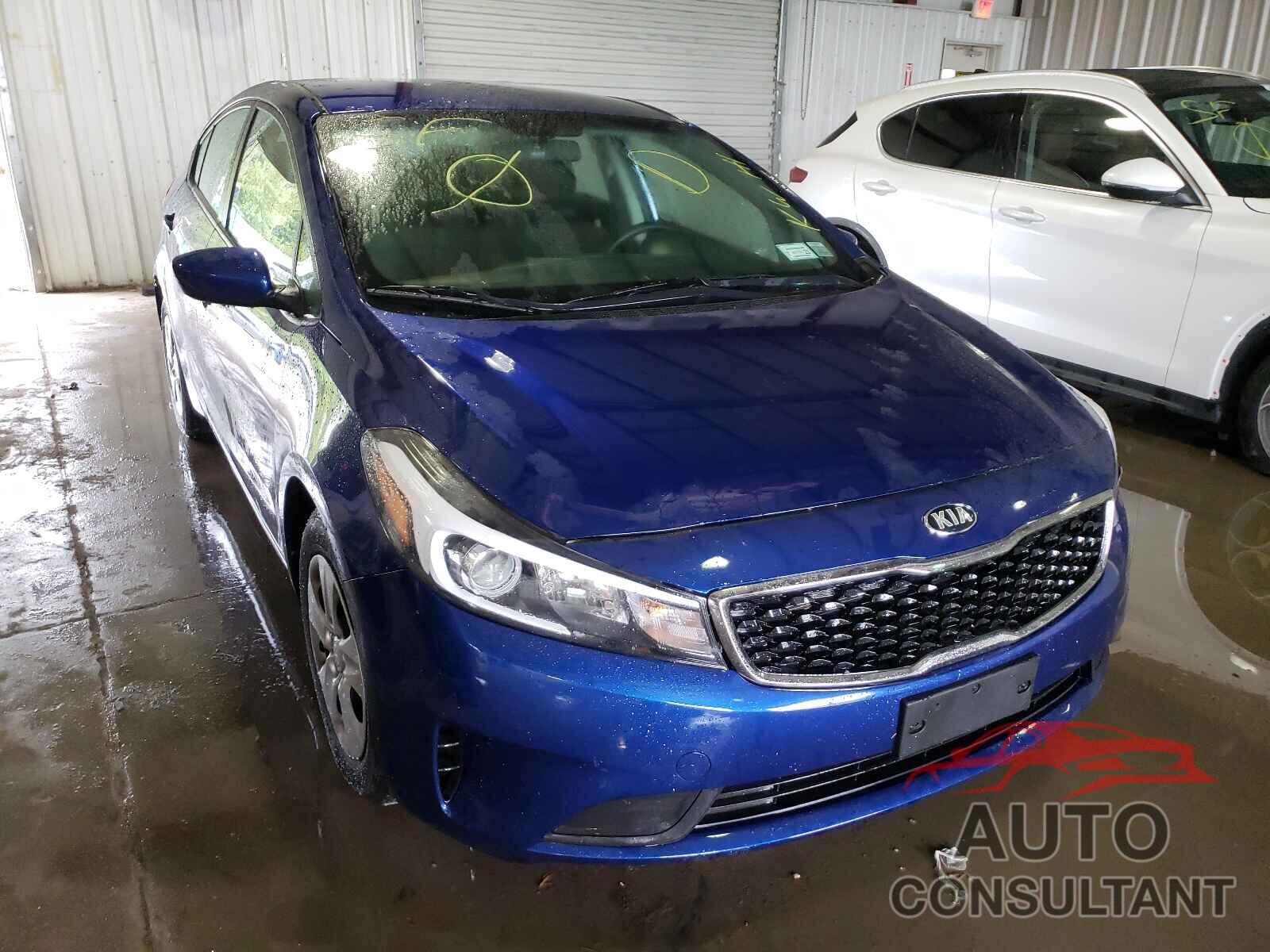 KIA FORTE 2018 - 3KPFK4A72JE258861