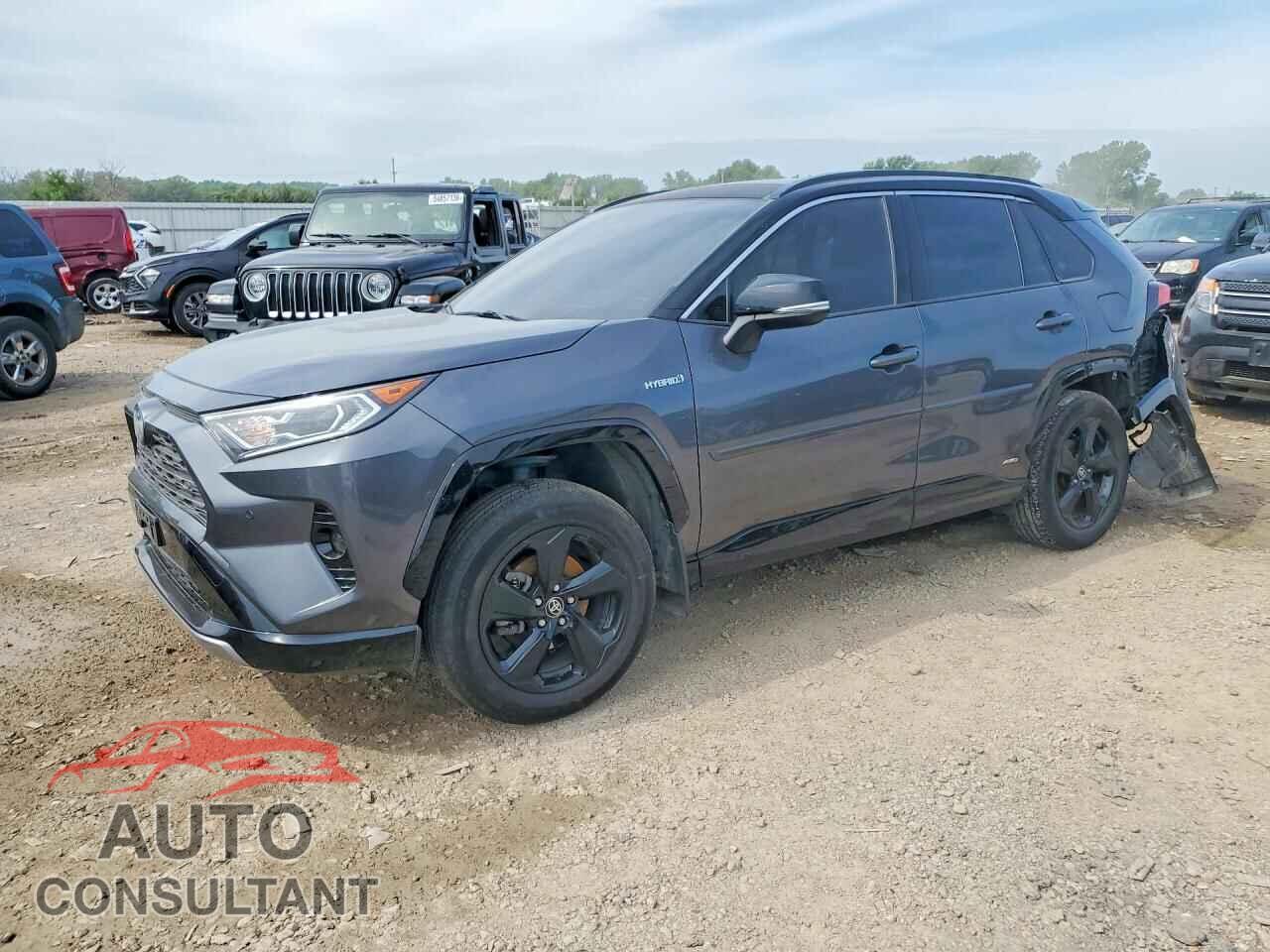 TOYOTA RAV4 2020 - JTMEWRFV8LD539233