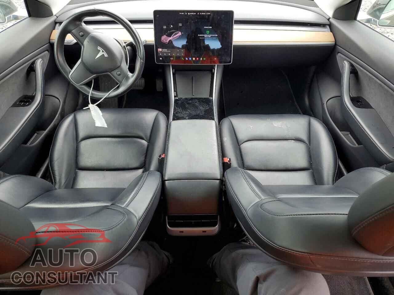 TESLA MODEL 3 2018 - 5YJ3E1EB3JF183704