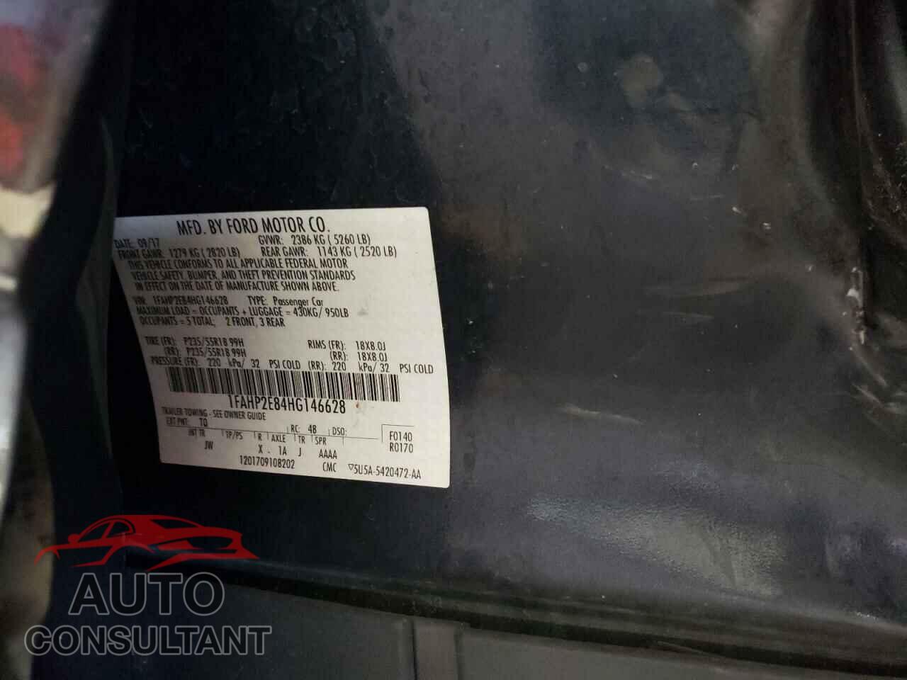 FORD TAURUS 2017 - 1FAHP2E84HG146628