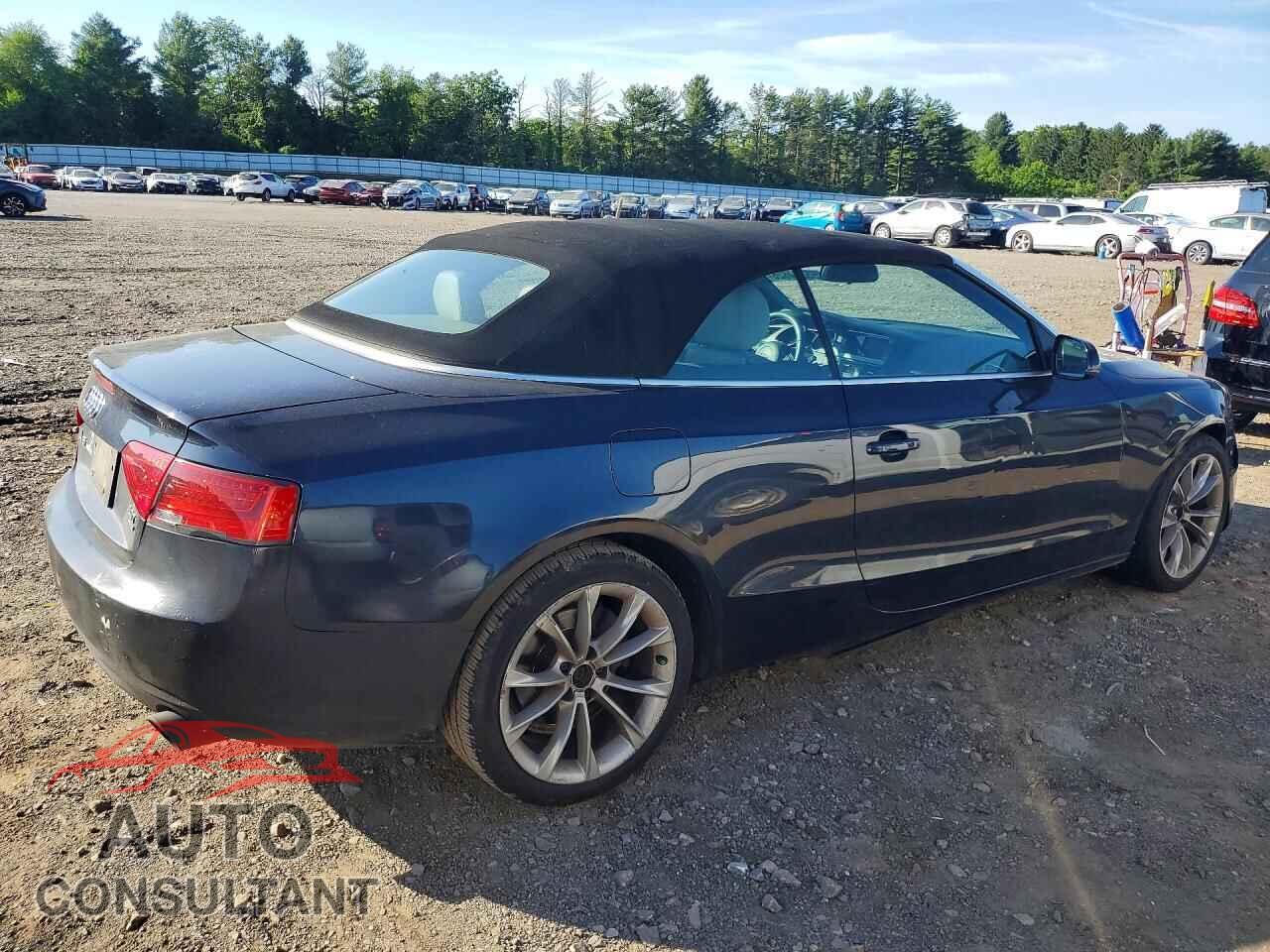 AUDI A5 2013 - WAUCFAFH9DN005721