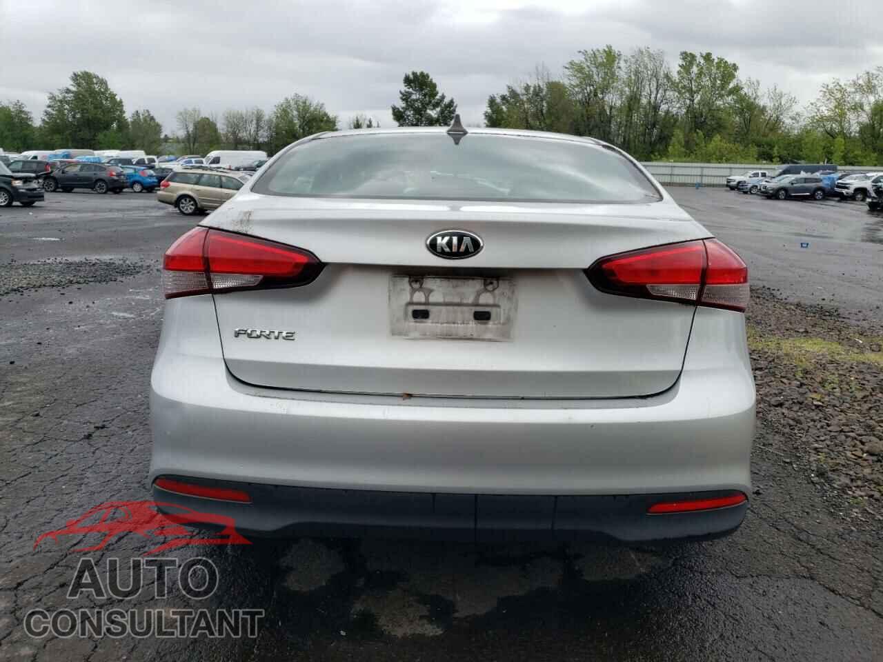 KIA FORTE 2017 - 3KPFK4A73HE092182