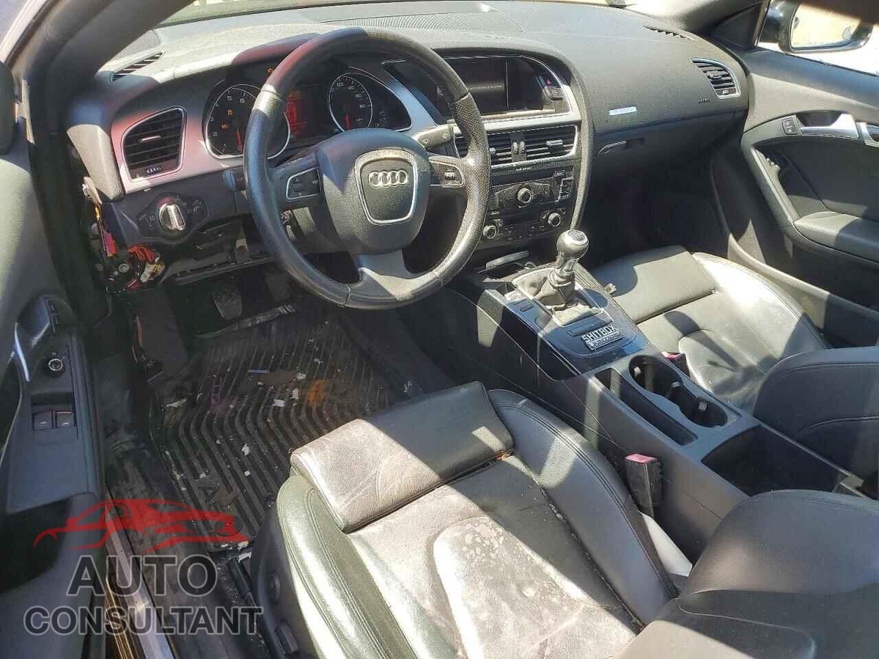 AUDI A5 2011 - WAURFAFR0BA071212