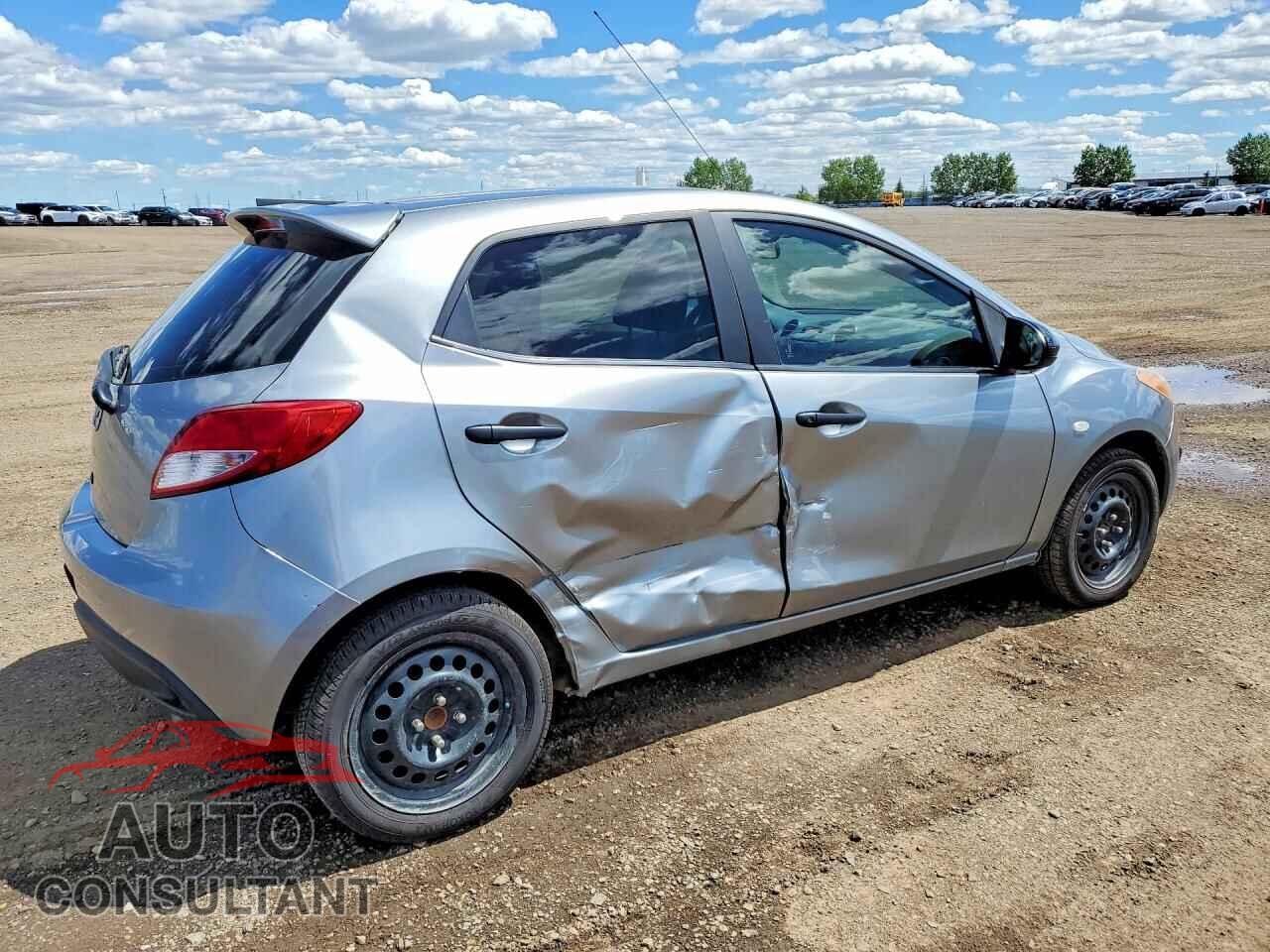 MAZDA 2 2014 - JM1DE1KY3E0189178