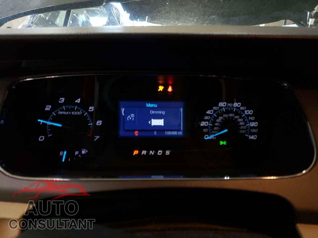 FORD TAURUS 2017 - 1FAHP2D82HG119008