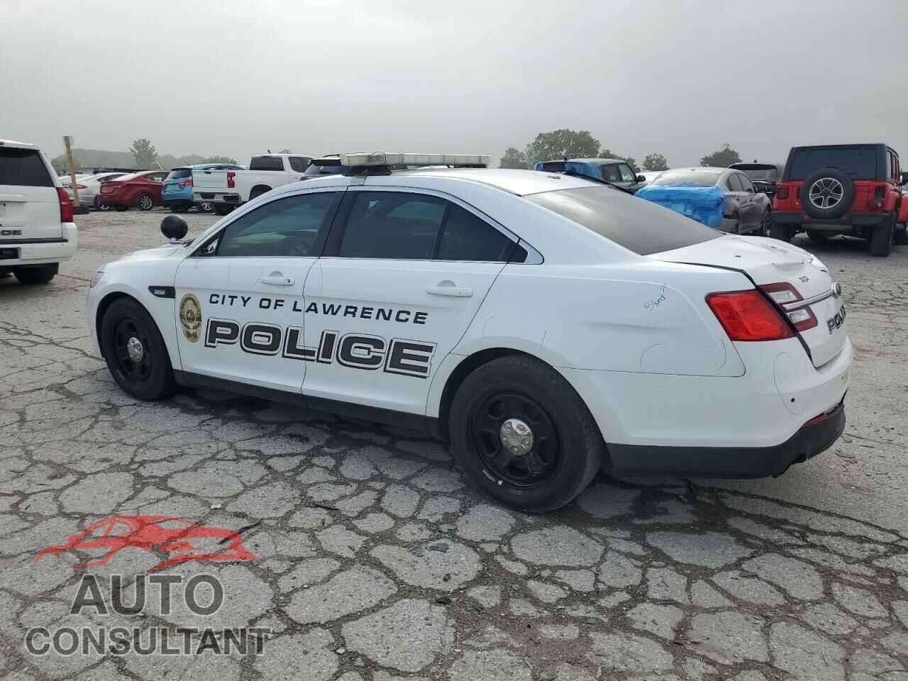 FORD TAURUS 2013 - 1FAHP2M8XDG212823