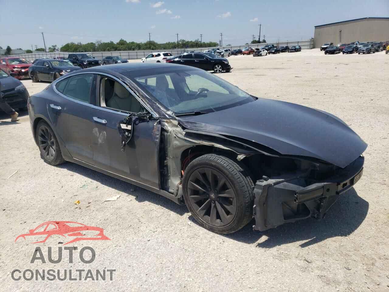 TESLA MODEL S 2017 - 5YJSA1E25HF220902