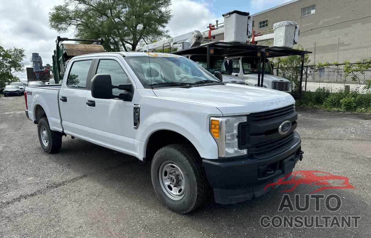 FORD F350 2017 - 1FT8W3B60HEF02347