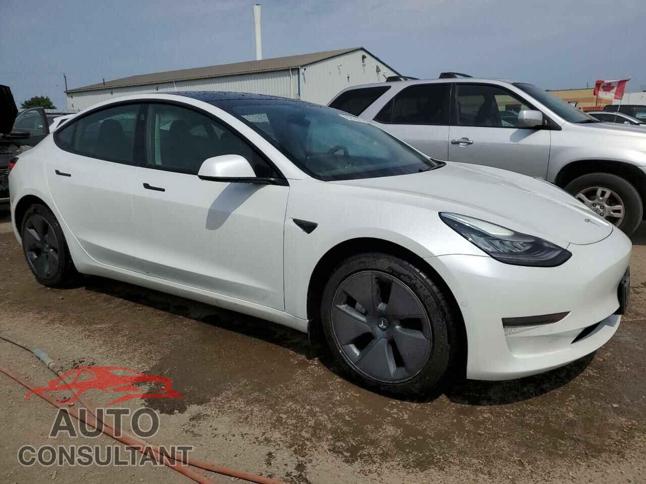 TESLA MODEL 3 2021 - 5YJ3E1EA8MF847846