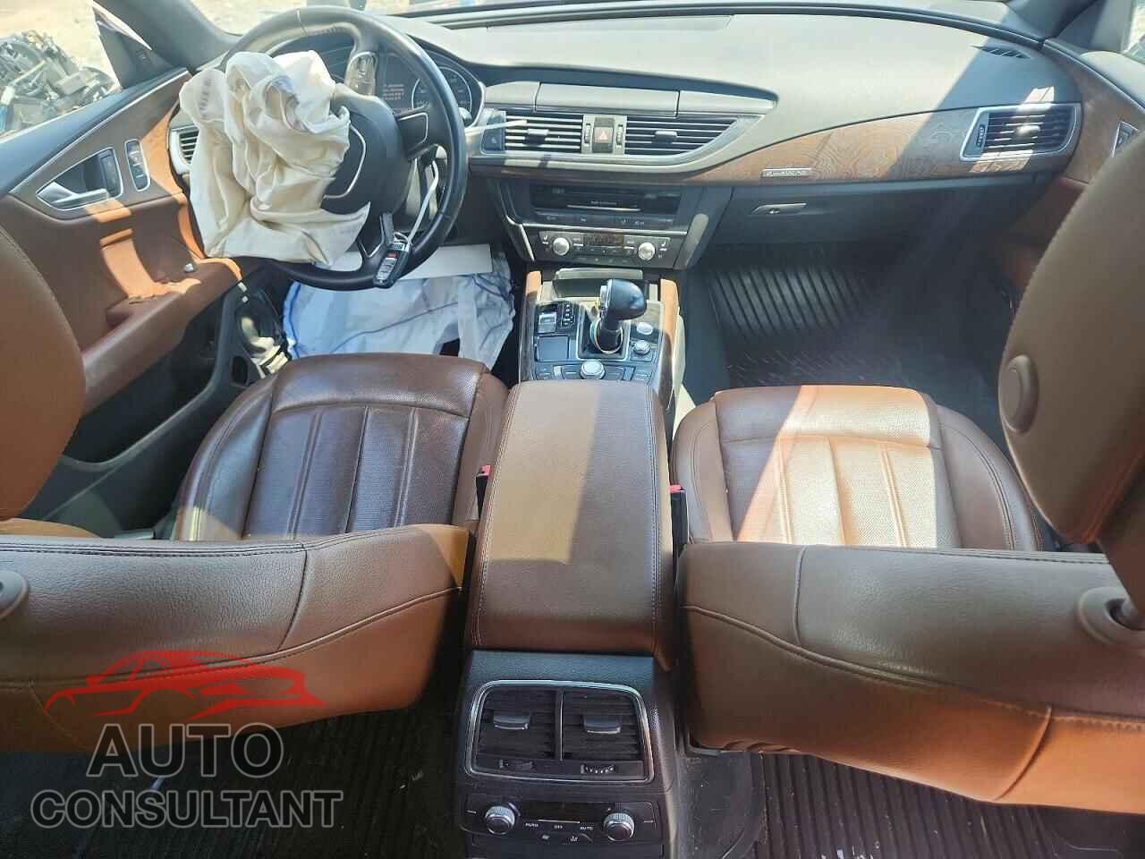 AUDI A7 2013 - WAU2GBFC9DN017337