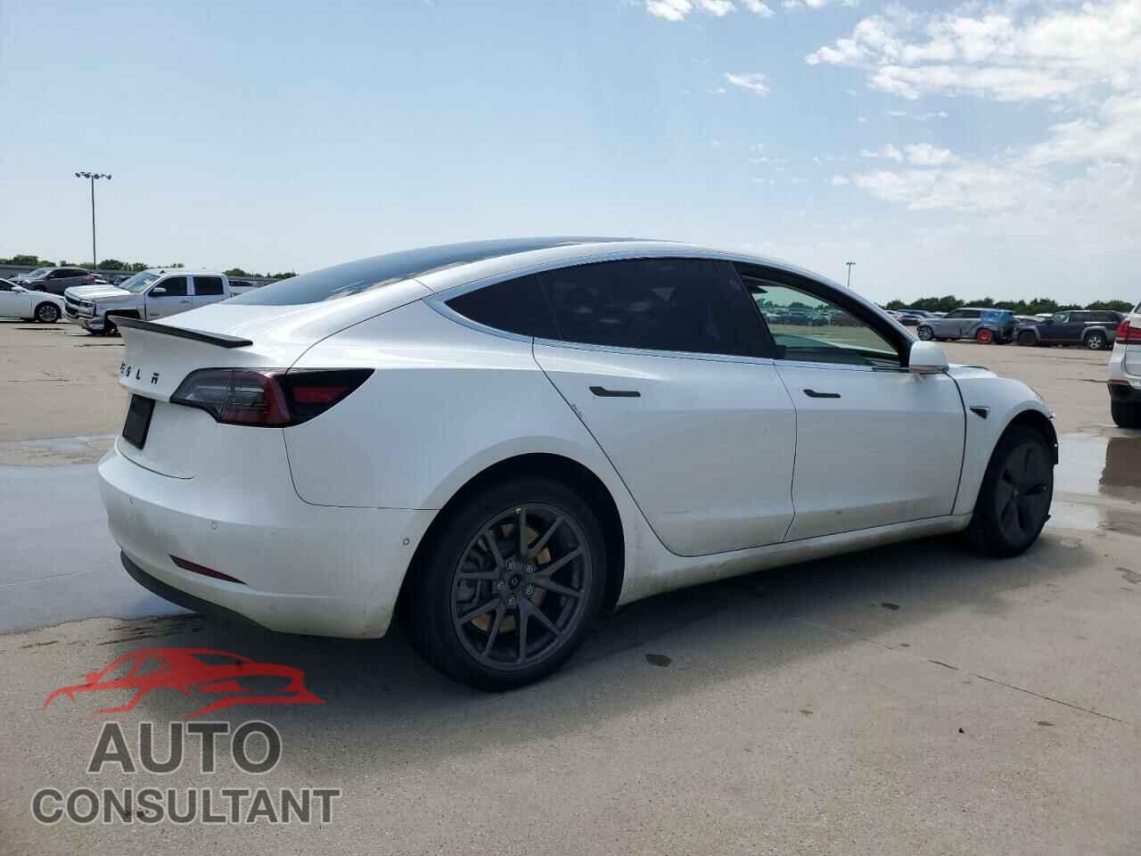 TESLA MODEL 3 2019 - 5YJ3E1EA4KF412268