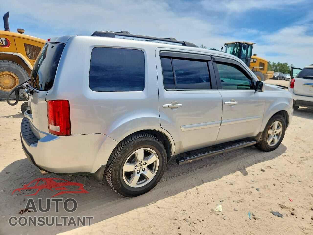HONDA PILOT 2011 - 5FNYF3H69BB057555